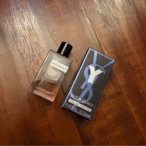 New in Box YVES SAINT LAURENT Y Eau de Toilette Cologne Travel Size .25 oz